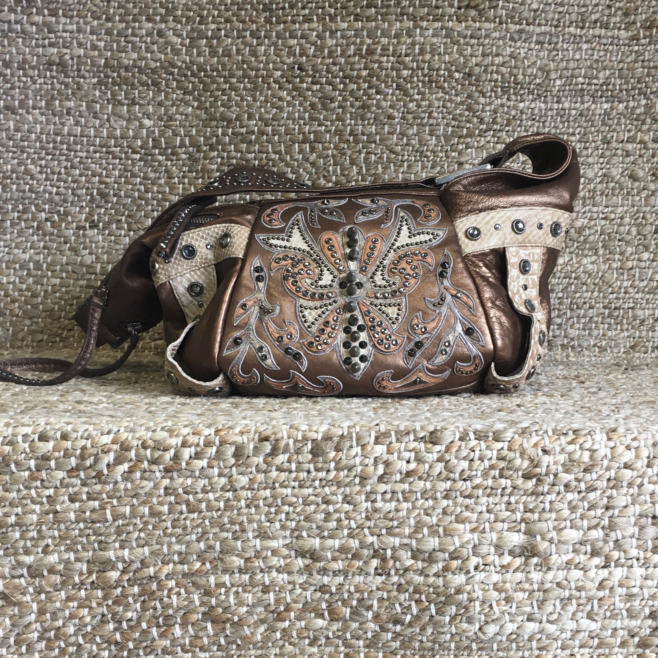LILY SPIKE MINI HOBO