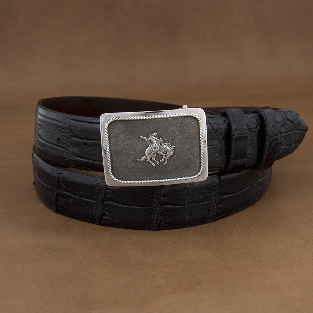 SUNSET TRAILS GROVE 4 BUCKLE W/ SS BRONC