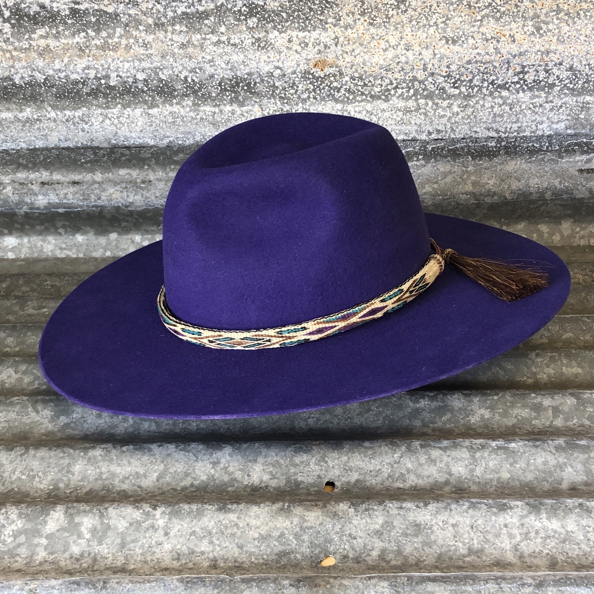 PURPLE BOSS WITH REVERSIBLE HORSE HAIR BAND