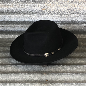 BLACK BOSS/FULL CURL WITH SST BASKET STAMP BAND