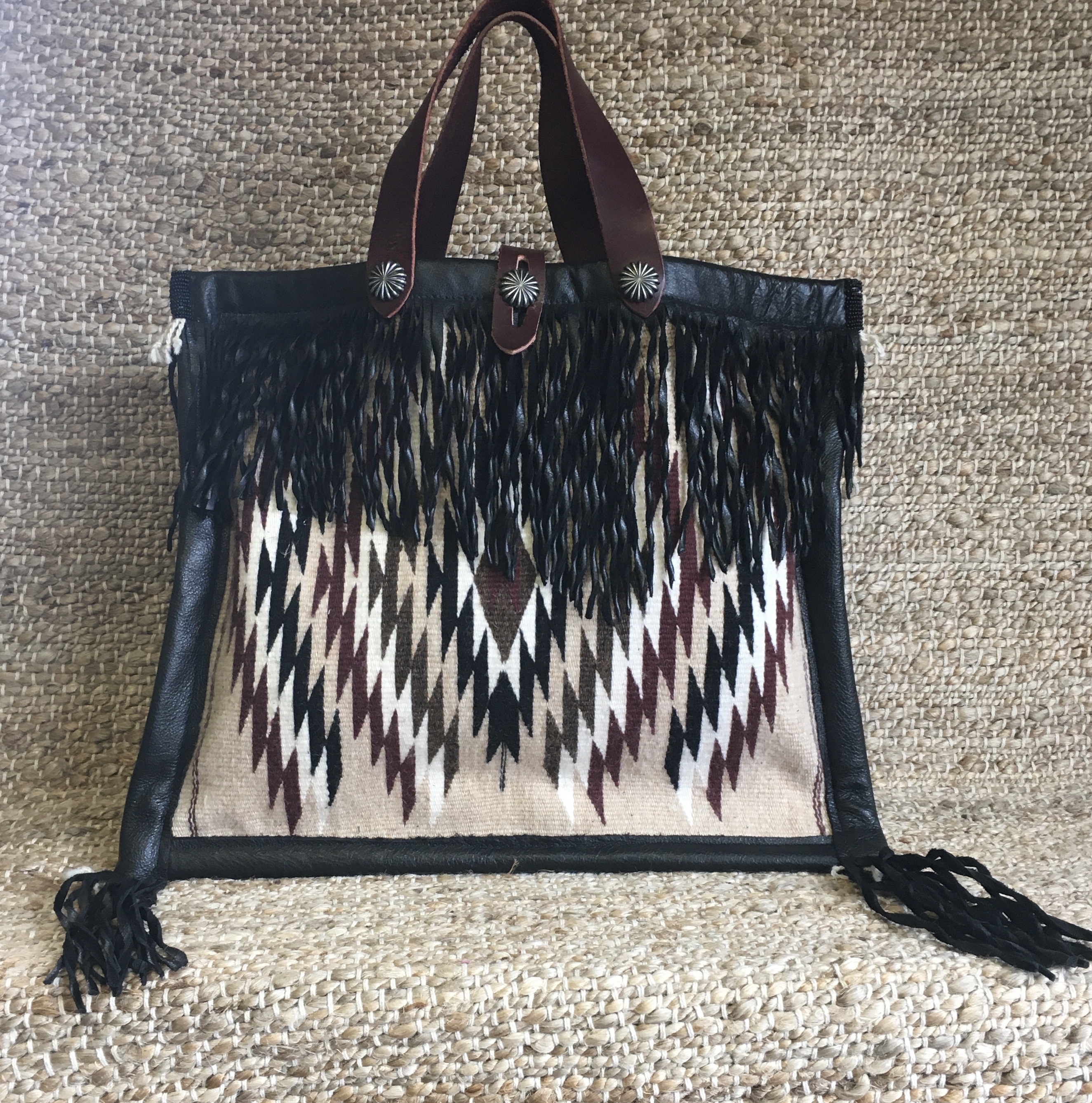 LARGE BEAD AND BLANKET BAG