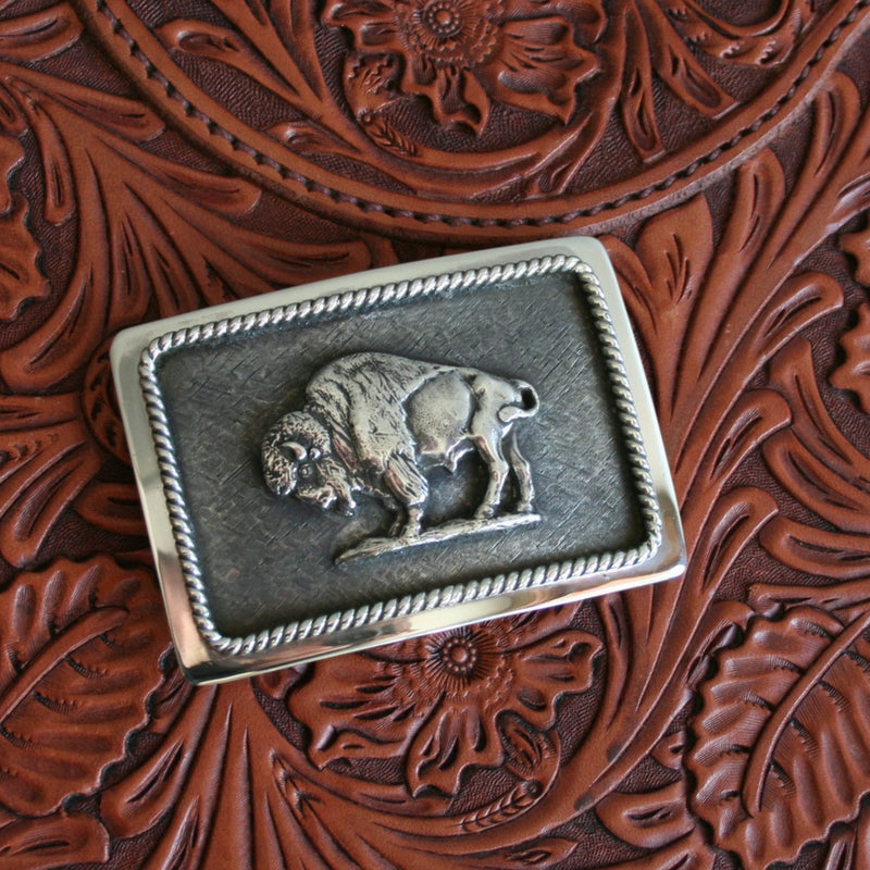 Gabe Crosshatch Buckle with Bison