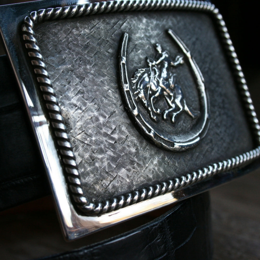 GABE CROSSHATCH BUCKLE WITH HORSESHOE AND BRONC
