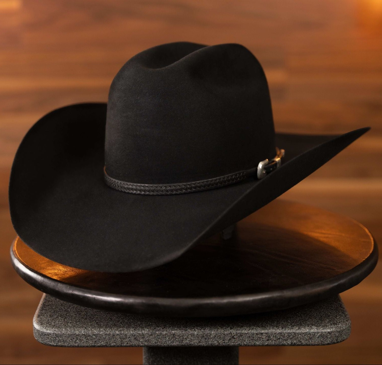 Governor Black 4.25"